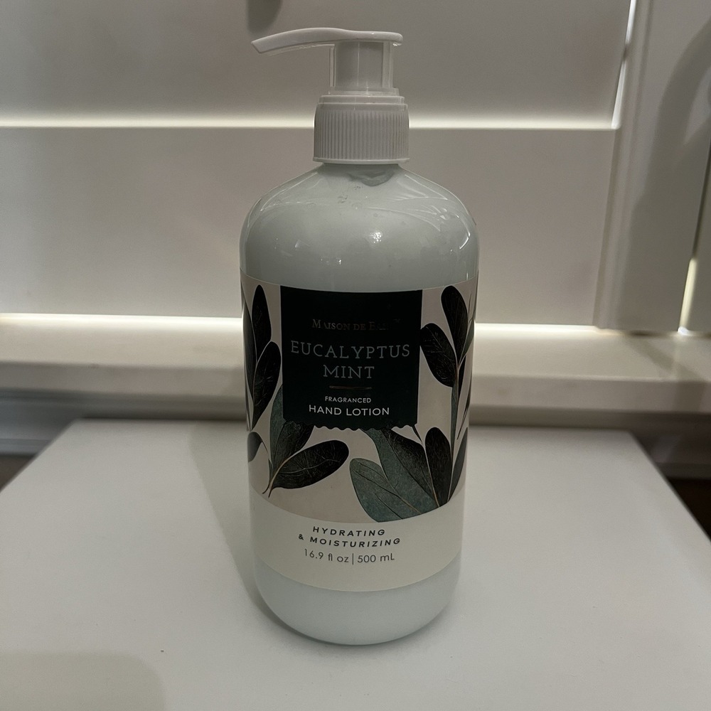 Maison De Base Eucalyptus Mint Hand Lotion 16.9oz 500 Ml Pump Bottle NEW!